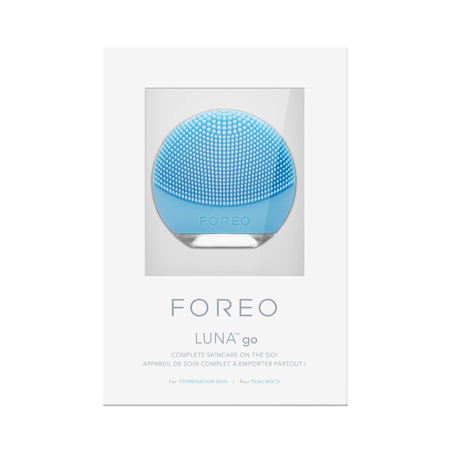FOREO LUNA Go for Combination Skin In The Package