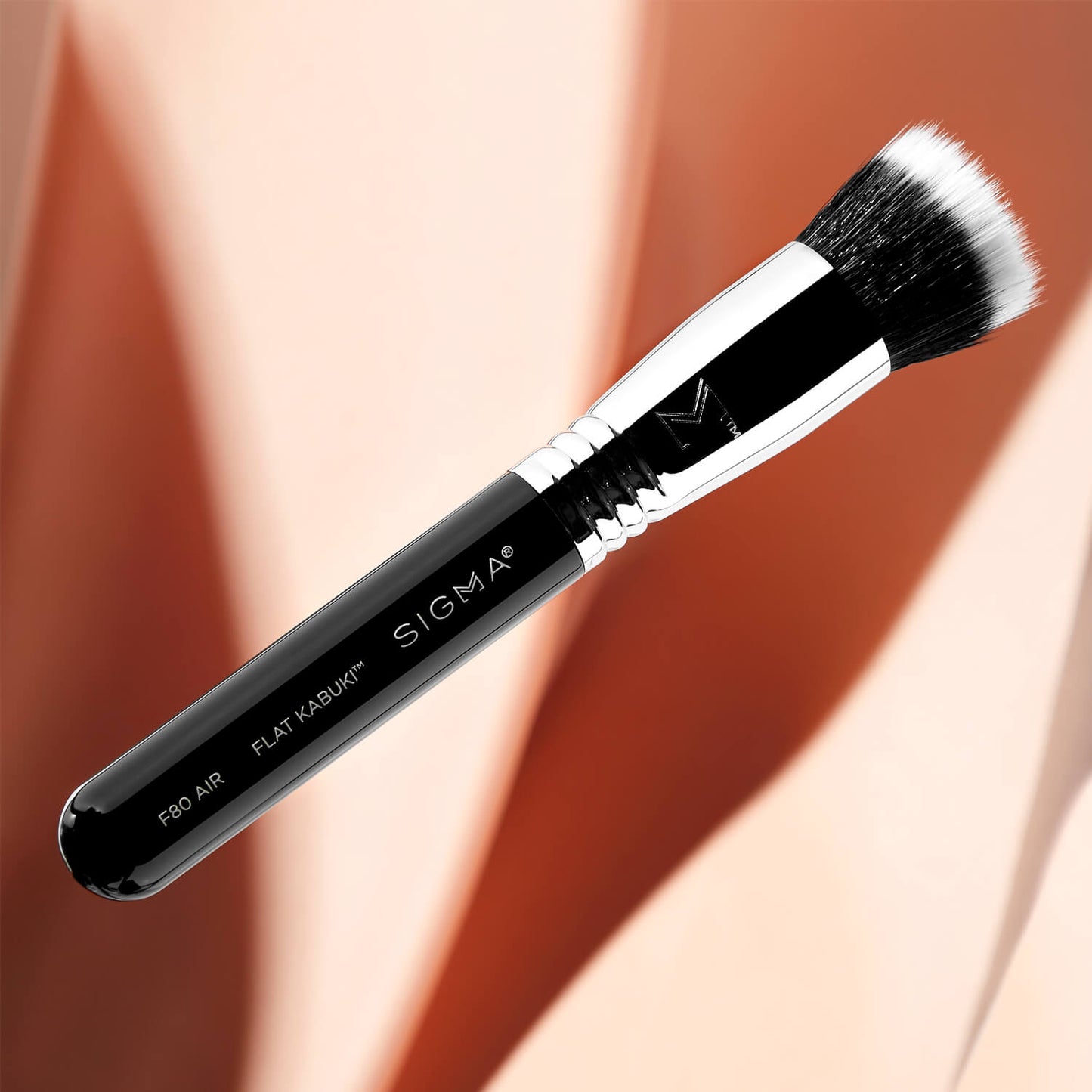 Sigma Beauty F80 Air Flat Kabuki Brush Style 1