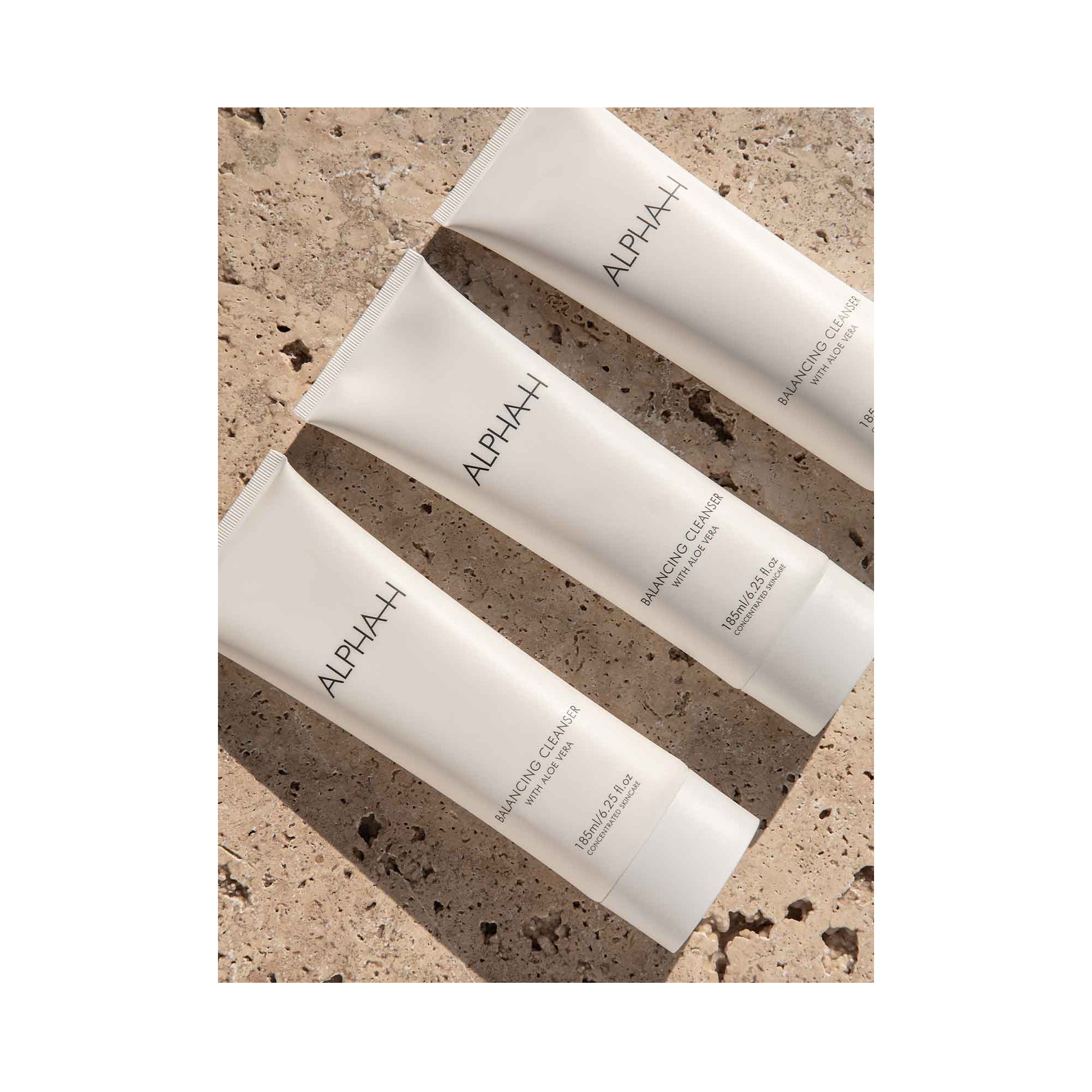 Alpha-H Balancing Cleanser 185 mL