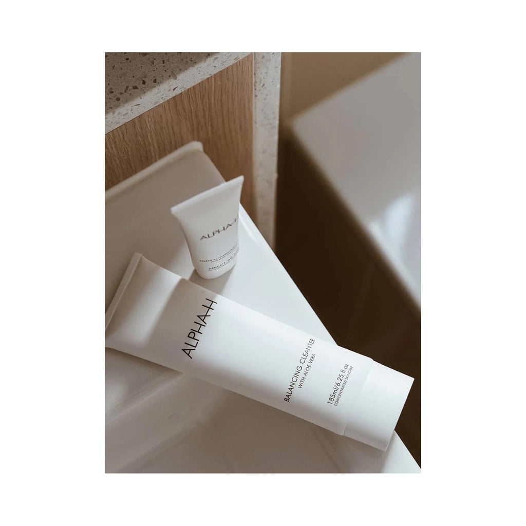 Alpha-H Balancing Cleanser 185 mL