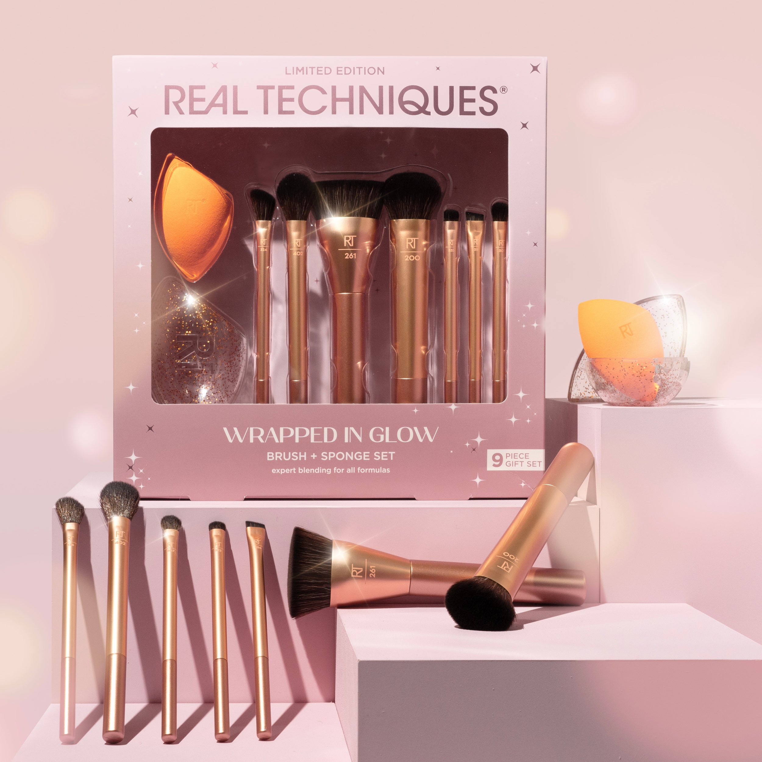 Real Techniques Wrapped In Glow Brush Sponge Set