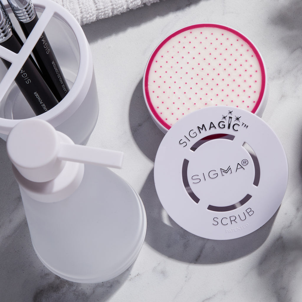 Sigma Beauty SigMagic Scrub