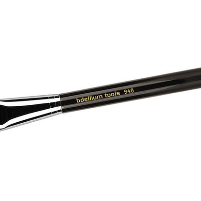 BDellium Tools Professional Antibacterial Makeup Brush Maestro Series Foundation 948 Black Body