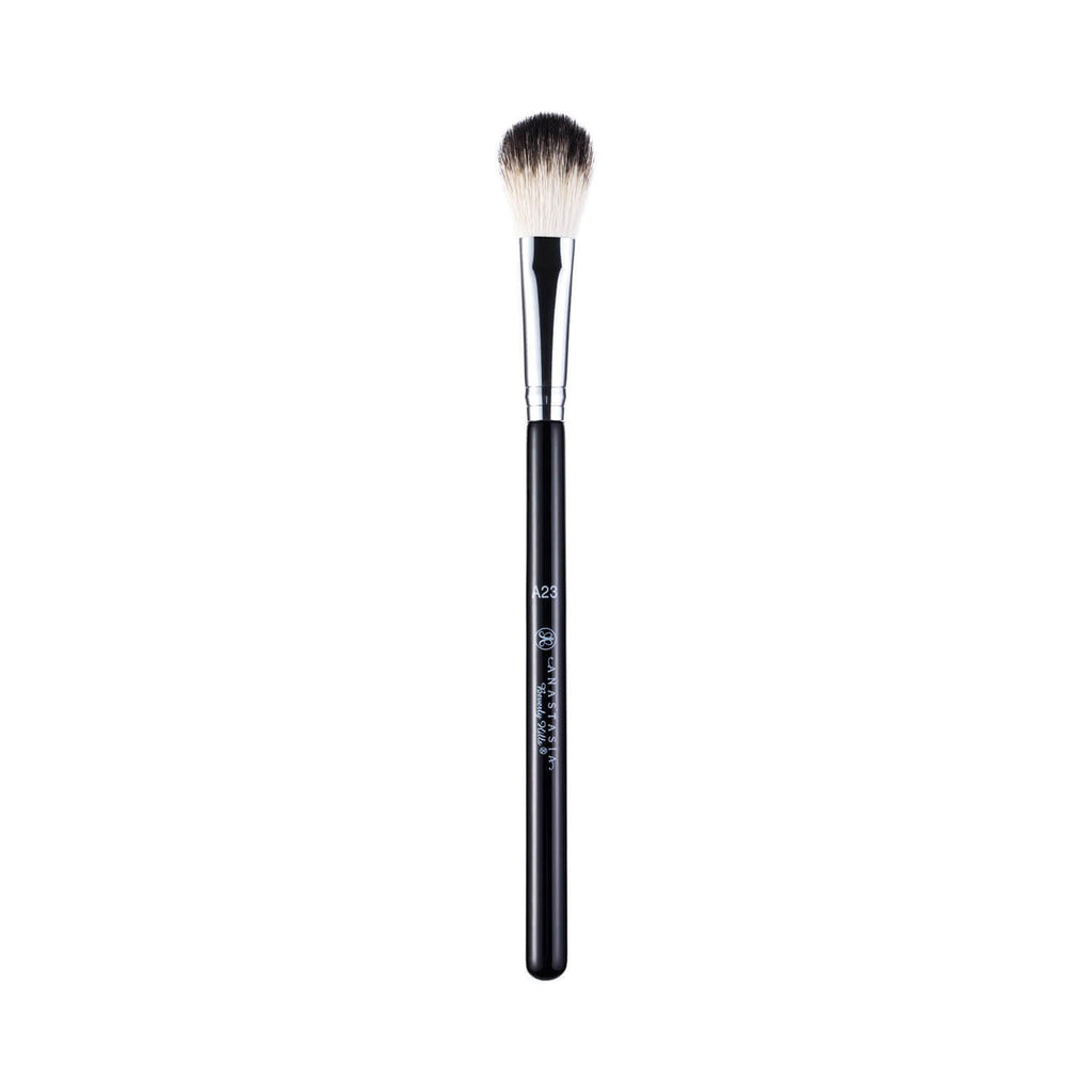 Anastasia Beverly Hills A23 Illuminator Brush