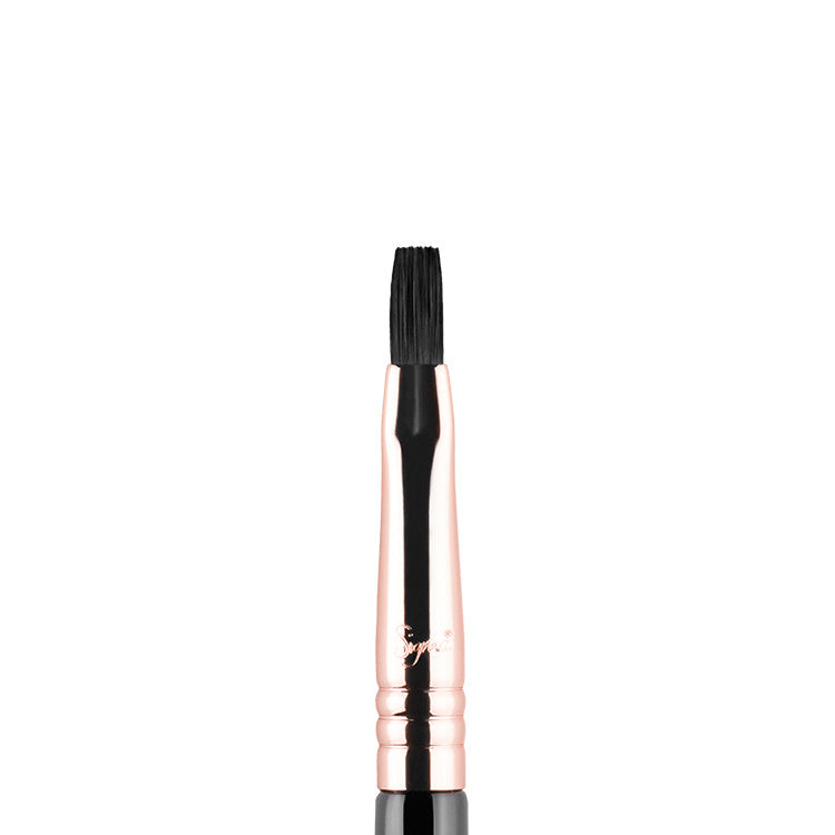 Sigma Beauty E16 Tightline Liner Brush Copper