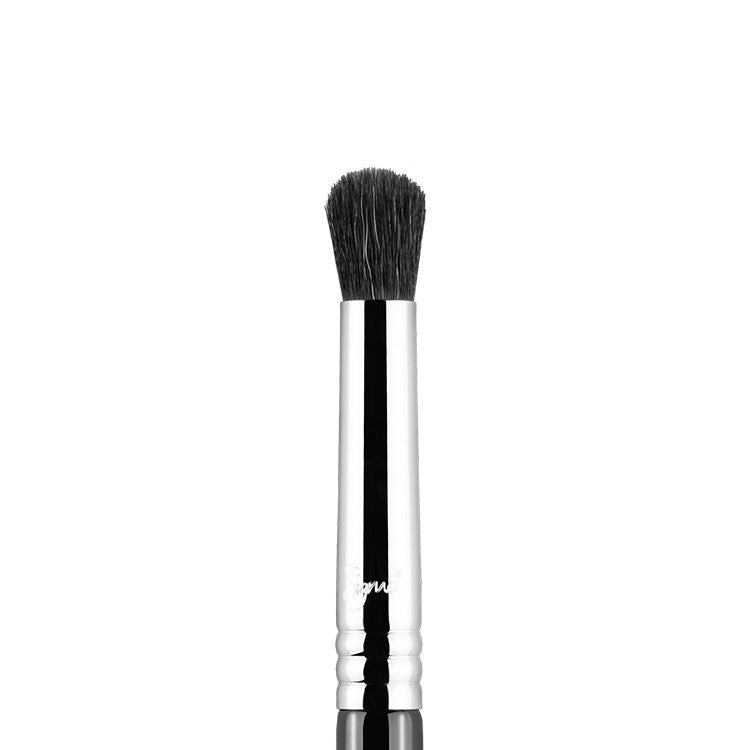 Sigma Beauty E39 Buff and Blend Brush Chrome