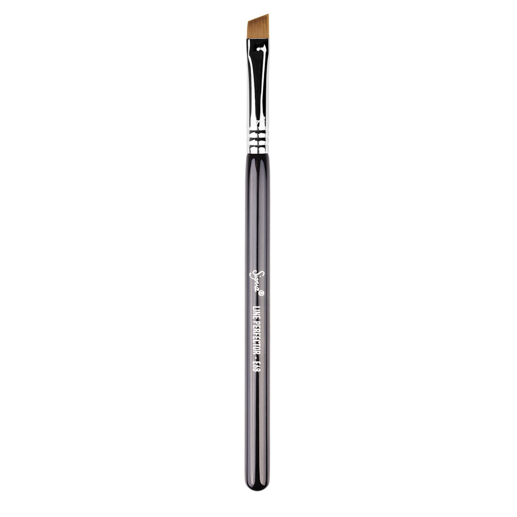 Sigma Beauty E68 Line Perfector Brush