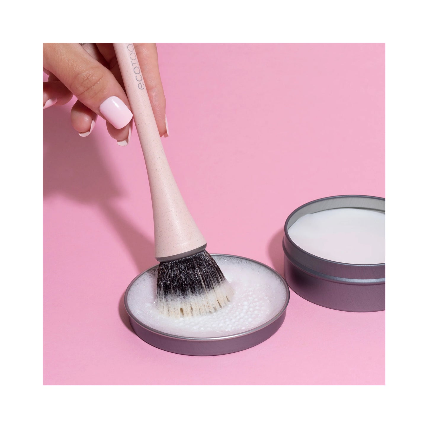 EcoTools 360 Ultimate Sheer Foundation Makeup Brush