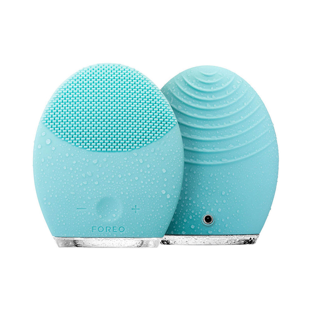FOREO LUNA 2 Facial Cleansing Brush for Oily Skin