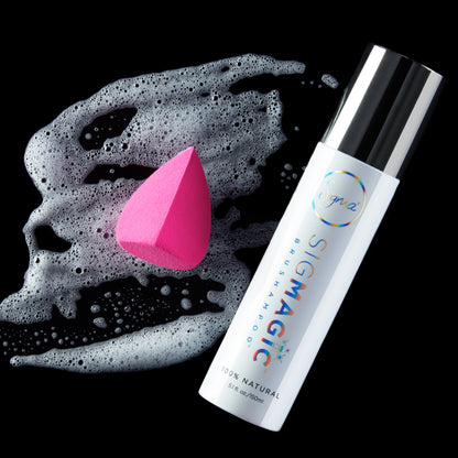 Sigma Beauty 3DHD Blender Black With Sigmagic Liquid Brush Shampoo