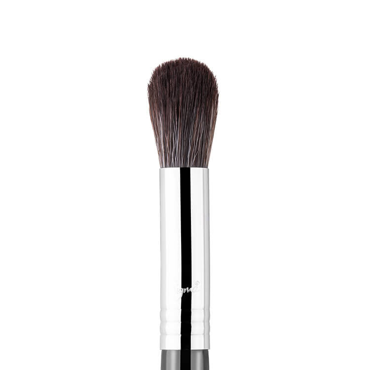 Sigma Beauty F64 Soft Blend Concealer Brush Chrome