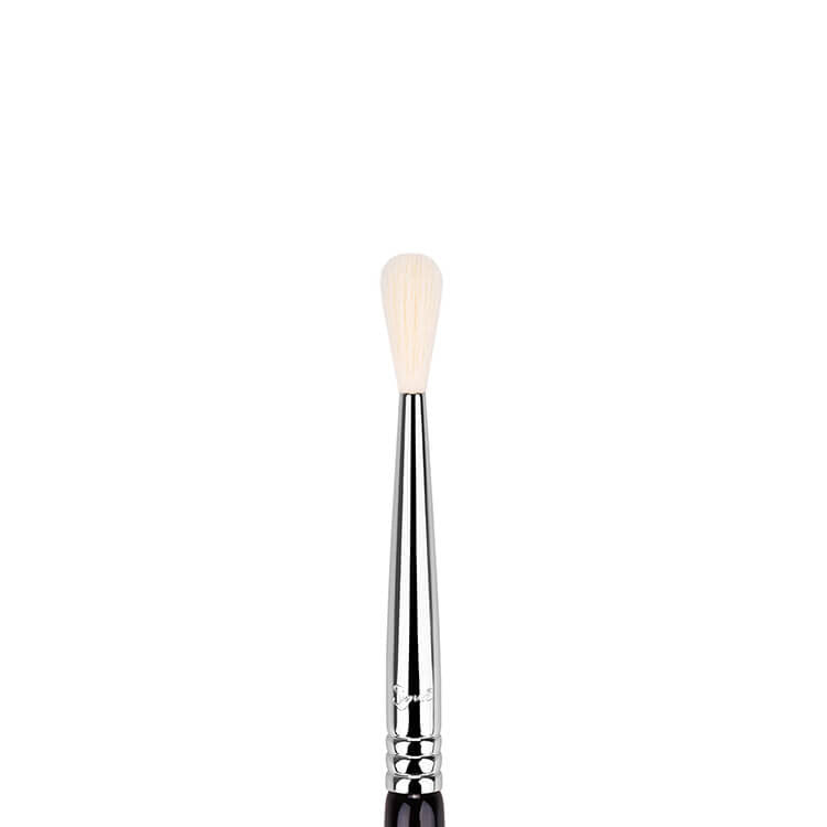 Sigma Beauty E36 Blending Brush Chrome