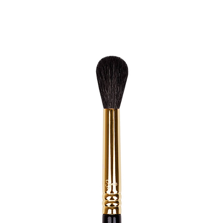 Sigma Beauty E40 Tapered Blending Brush Gold