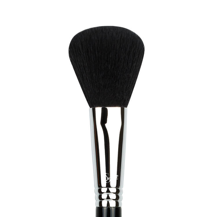 Sigma Beauty F10  Powder/Blush Brush Chrome
