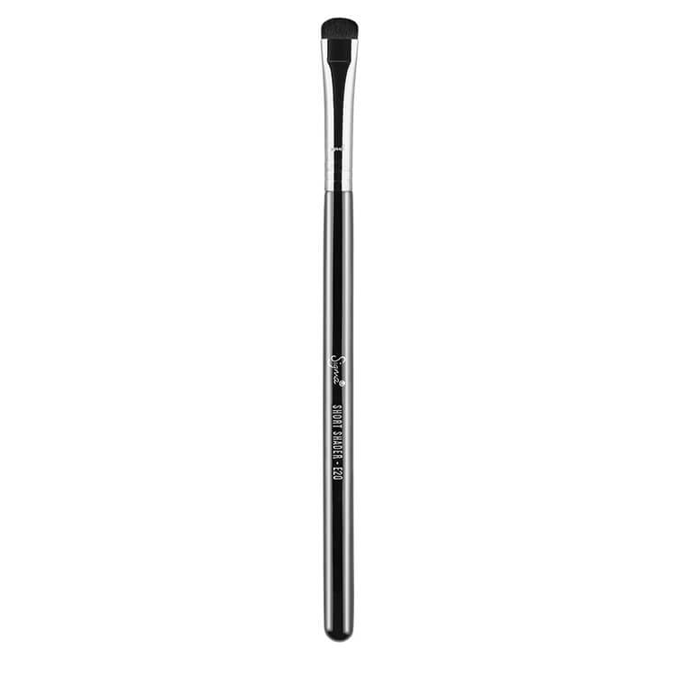 Sigma Beauty E20 Short Shader Brush