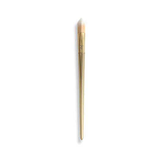 Real Techniques 102 Triangle Concealer Brush