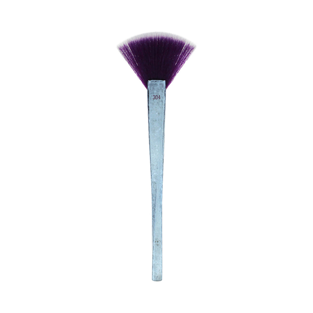 Real Techniques Brush Crush Volume 2 304 Fan Brush