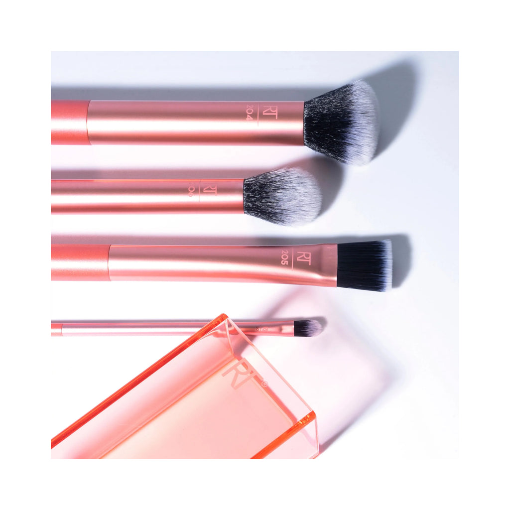Real Techniques Flawless Base Makeup Brush Kit