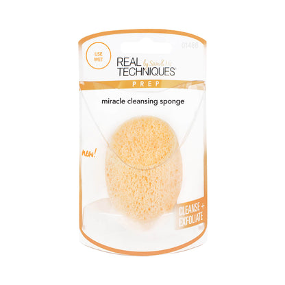 Real Techniques Miracle Cleansing Sponge In The Package