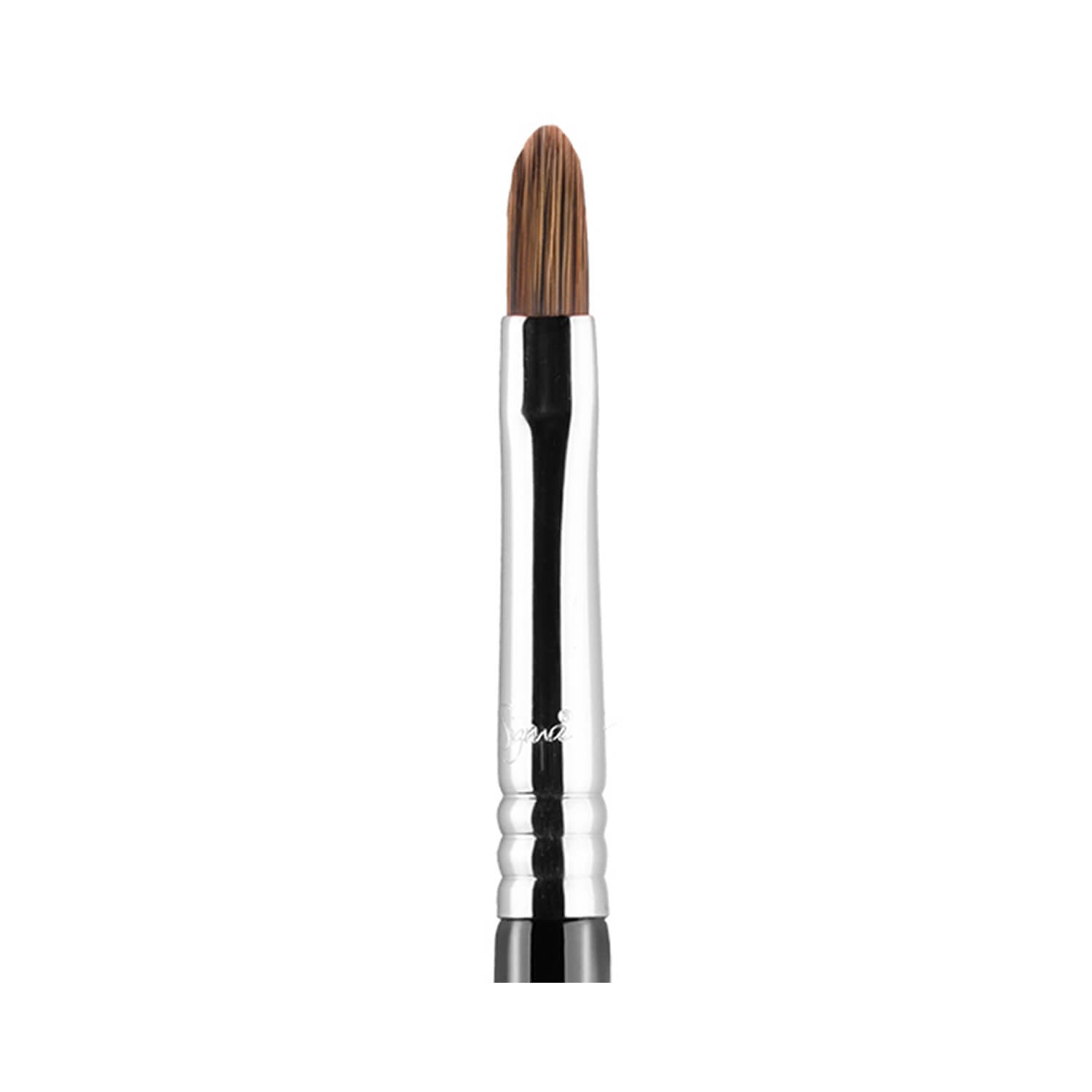 Sigma Beauty E46 Shader Inner Corner Brush Chrome