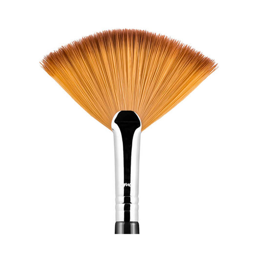Sigma Beauty F41 Fan Brush Chrome