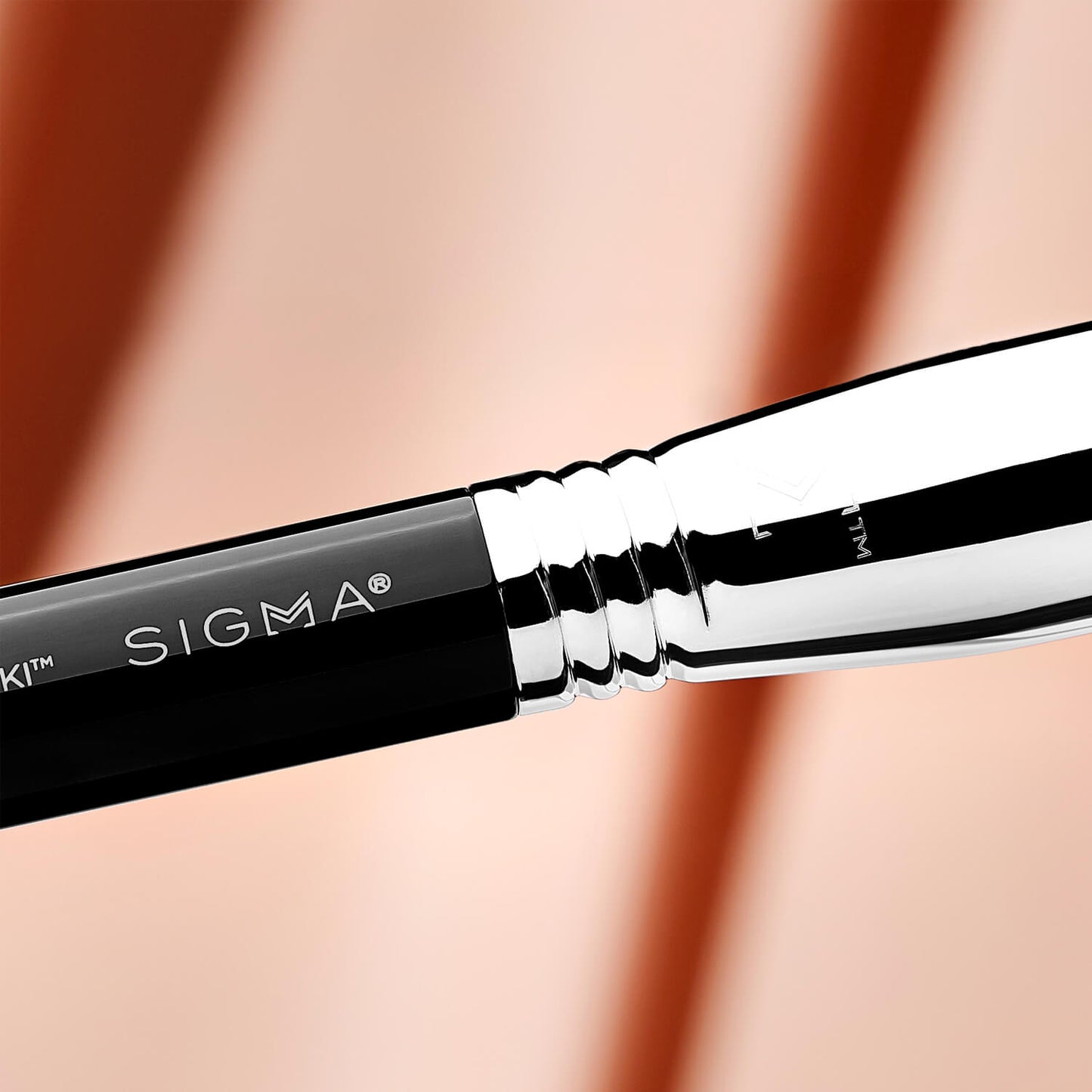 Sigma Beauty F80 Air Flat Kabuki Brush Style 3